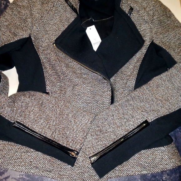 White House Black Market Jackets & Blazers - Tweed jacket WHBM